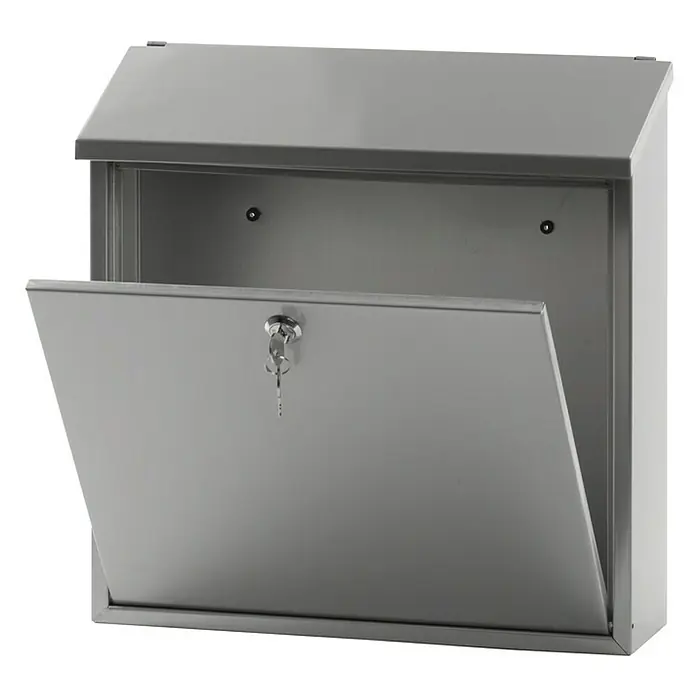 Proregal Wandbriefkasten Malagan mit Zylinderschloss - Silber, Stahl - Nahaufnahme eines geöffneten Briefkastens aus Metall mit einem Schlüssel im Schloss. Die robuste Bauweise sorgt für sichere Postzustellung.