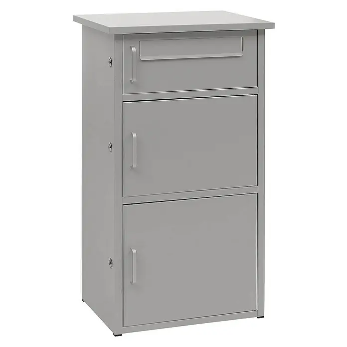 Proregal Standbriefkasten Paketkasten mit 3 Fächern - Grau, Stahl, Paketfach - Bild eines grauen Metallschranks mit drei Fächern und Griffen, der sich ideal für Büros oder Werkstätten eignet.