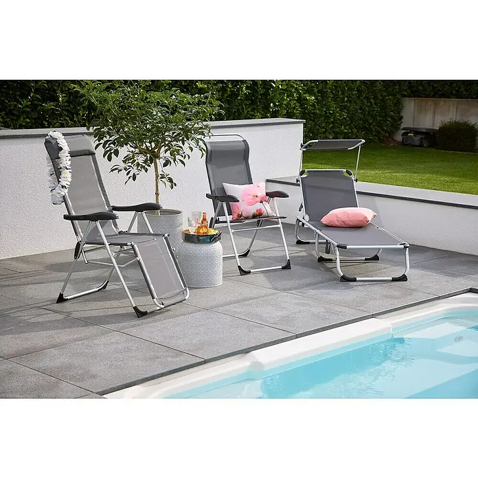 Madison Kissen Panama - 45 x 45 cm, Baumwoll-Polyester-Mischgewebe, Soft Pink - Entspannung pur mit den komfortablen Gartenmöbeln: Liegestühle und Sonnenliege mit Kissen laden zum Verweilen am Pool ein.