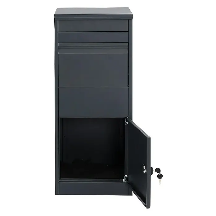 Proregal Standbriefkasten Paketkasten - L x B x H: 38 x 41 x 102 cm, Anthrazit, Metall, Paketfach - Ein freistehender, grauer Briefkasten mit einem offenen Fach und Schlüsseln zum Abschließen.