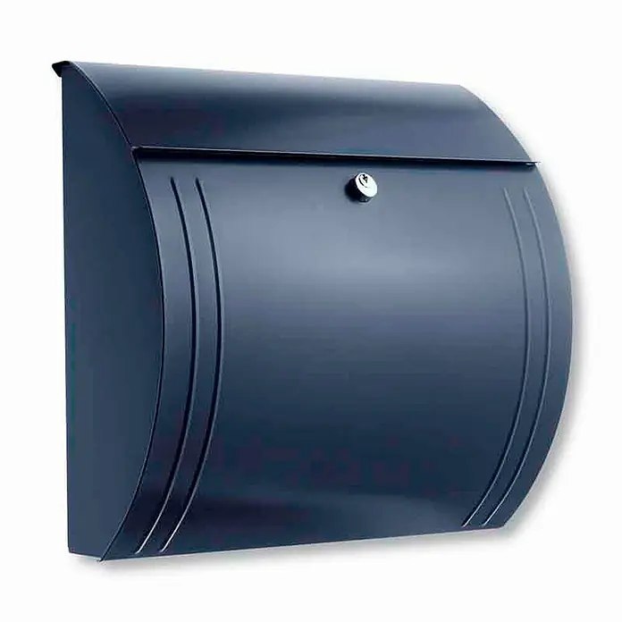 Proregal Wandbriefkasten Modena aus verzinkten Stahl - L x B x H: 12,7 x 36 x 33,5 cm, Anthrazit, Stahl - Ein stilvoller, dunkelblauer Briefkasten mit abgerundeter Form und dekorativen Zierleisten. Der Briefkasten hat ein Schloss.