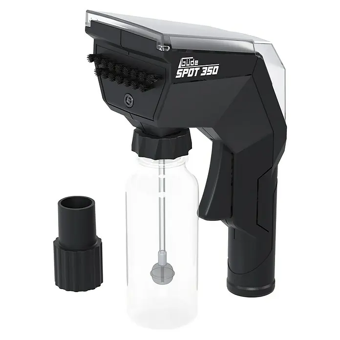 Güde Nass-Trockensauger Pro 30 - 1.800 W, 30 l, Filterreinigung: Vollautomatisch - Abbildung eines Güde Spot 350 Reinigungsgeräts mit Bürstenaufsatz und durchsichtiger Flasche. Ideal für die schonende Fleckenentfernung.