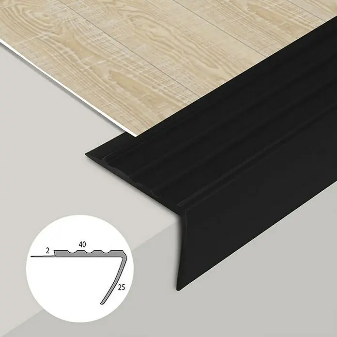 Floordirekt Treppenkantenprofil Toronto 100 cm Schwarz - Kunststoff, Schwarz, 100 x 2,5 cm - Schwarzes Treppenkantenprofil mit rutschfestem Design und dazugehöriger Schemazeichnung für eine sichere und stilvolle Treppengestaltung.