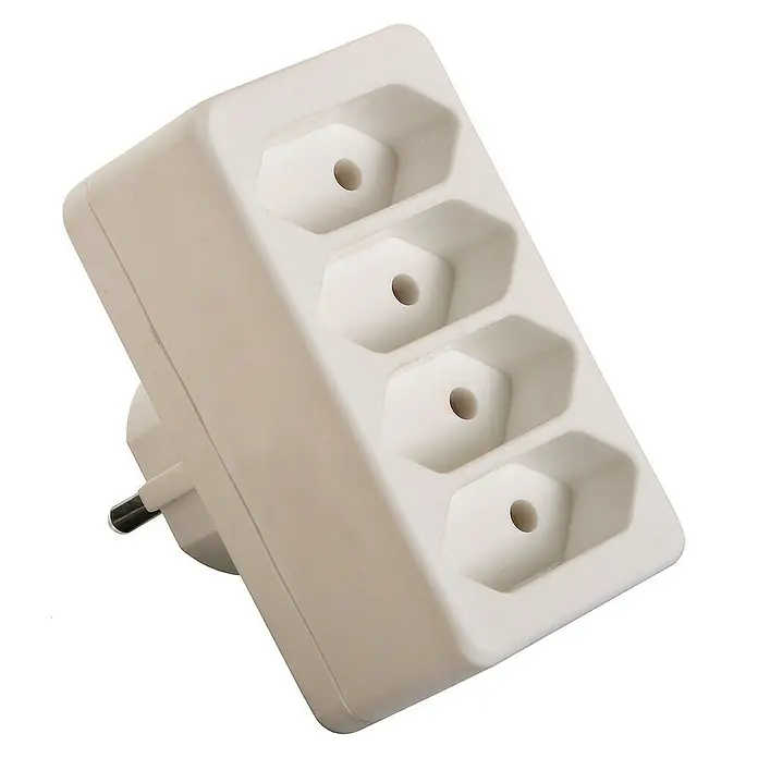 as-schwabe Steckdosenleiste - 4-fach, Weiß, IP20 - Weißer Mehrfachstecker mit vier Steckdosen und einem Stecker zum Anschließen an eine Wandsteckdose.