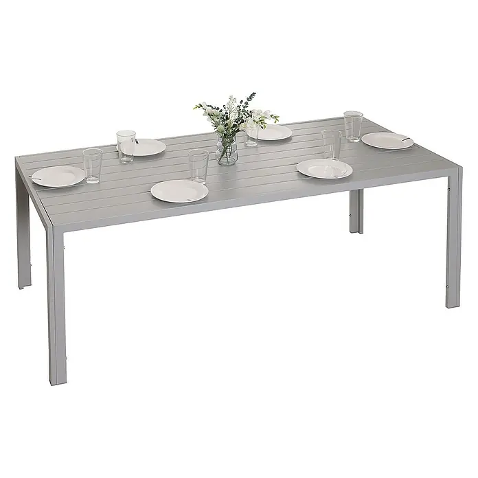 Chefgastro Gartentisch Alu-Esstisch - L x B x H: 80 x 180 x 73 cm, Eckig, Hellgrau - Silberner Gartentisch mit sechs Gedecken und Blumenvase in der Mitte. Das schlichte Design des Tisches passt gut zu vielen Einrichtungsstilen.