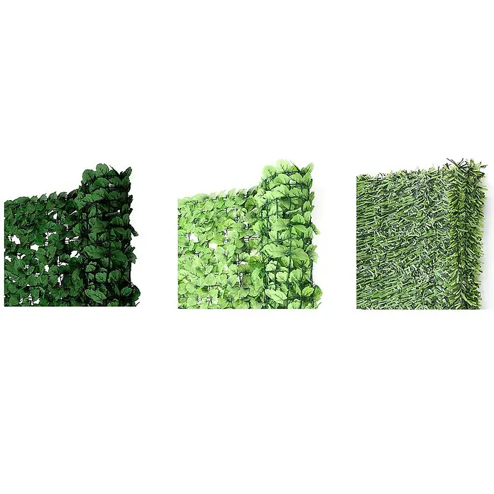 Proregal Sichtschutzelement Balkonsichtschutz - B x H: 300 x 150 cm, Kunststoff, Blatt dunkel - Abbildung von drei verschiedenen künstlichen Pflanzenhecken mit Blättern und Nadeln in unterschiedlichen Grüntönen.