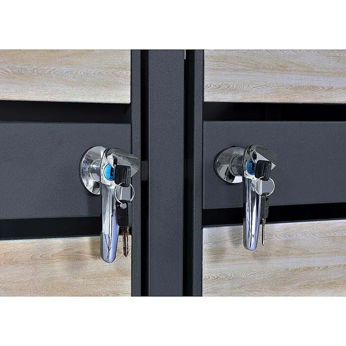 Proregal Mülltonnenbox 2er Mülltonnenverkleidung - Metall, Buche-Holzoptik Hellbraun, Geeignet für Anzahl Mülltonnen: 2 Stk. - Nahaufnahme von zwei Briefkastentüren mit Schlössern, die einen sicheren und modernen Aspekt des Produkts hervorheben.