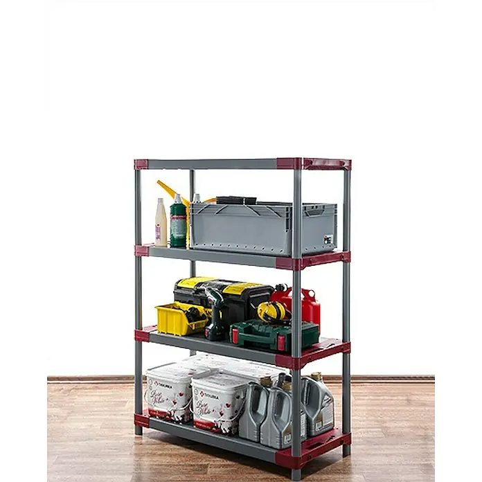 Proregal Kunststoffregal GREY BEAR - Traglast pro Boden: 120 kg, Anzahl Böden: 4 Stk., Stecken, Grau-Rot - Ein graues Regal mit vier Ebenen, das verschiedene Werkzeuge, Reinigungsmittel und Behälter beherbergt, die ordentlich verstaut sind.