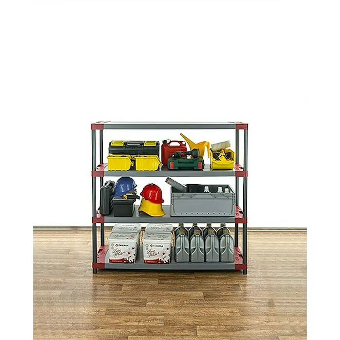 Proregal Kunststoffregal GREY BEAR - Traglast pro Boden: 70 kg, Anzahl Böden: 4 Stk., Stecken, Grau-Rot - Ein dreistufiges Regal, gefüllt mit Werkzeugen, Kanistern und anderen Zubehörteilen, bietet eine praktische Aufbewahrungslösung.