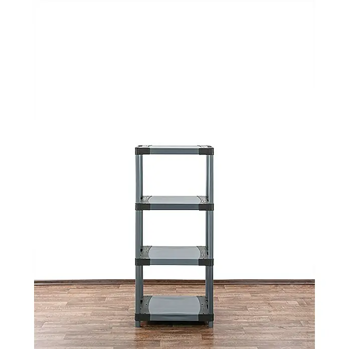 Proregal Kunststoffregal GREY BEAR - Traglast pro Boden: 120 kg, Anzahl Böden: 4 Stk., Stecken, Grau - Graues Regal mit vier Ebenen und schwarzen Ecken, das auf einem Holzboden vor einer weißen Wand steht. Ideal zur Aufbewahrung.