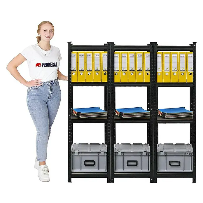 Proregal Metallregal Wohnregal Mega Deal Ragnar - H x B x T: 150 x 45 x 45 cm, Traglast pro Boden: 100 kg, Anzahl Böden: 4 Stk., Stecken, Schwarz - Schwarze Regaleinheit mit Ordnern, Dokumenten und Boxen, die Stauraum und Organisation bietet.