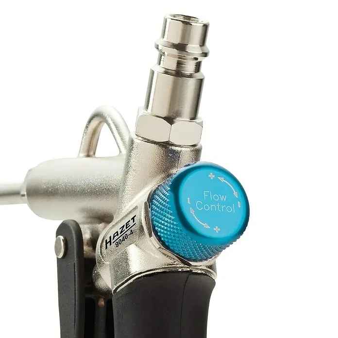 Hazet Ausblaspistole 9040-4Betriebsdruck: 6,3 bar, Durchflussmenge: 330 l/min - Nahaufnahme einer HAZET 9040-4 Druckluftpistole mit blauem Durchflussregler zur präzisen Steuerung.