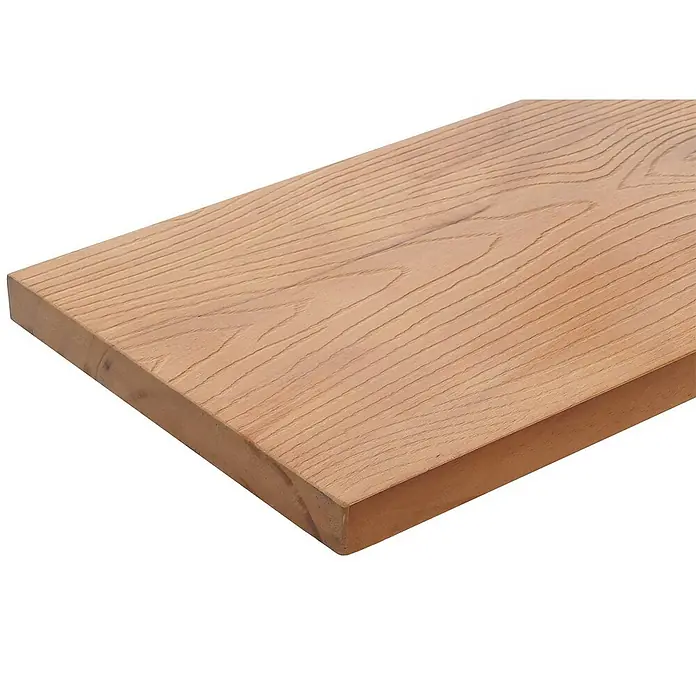 Berlinlodge Holzregal 2er-Set Wandregal - H x B x T: 29 x 45 x 25 cm, Anzahl Böden: 2 Stk., Einhängen, Natur - Nahaufnahme einer Holzplanke mit Maserung. Sie eignet sich ideal für DIY-Projekte oder Möbelbau.