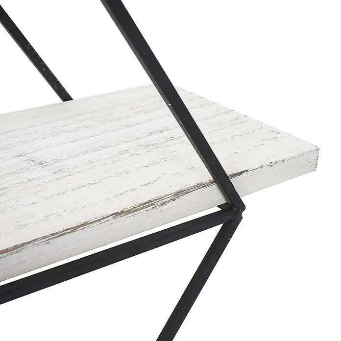 Berlinlodge Holzregal Wandregal rautenförmig - H x B x T: 60 x 55 x 12 cm, Anzahl Böden: 3 Stk., Einhängen, Weiß - Nahaufnahme eines schwebenden Regals mit einem weißen Holzregal und einer modernen schwarzen Metallhalterung.