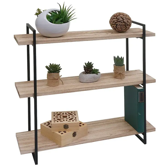 Wandregal | HxBxT 60x60x18cm | 3 Regalböden Massiv-Holz Industrial | Natur | Hängeregal Schweberegal -  - Ein dekoratives dreistufiges Wandregal aus Holz und Metall, das mit Pflanzen, einem Buch und dekorativen Schachteln verziert ist.