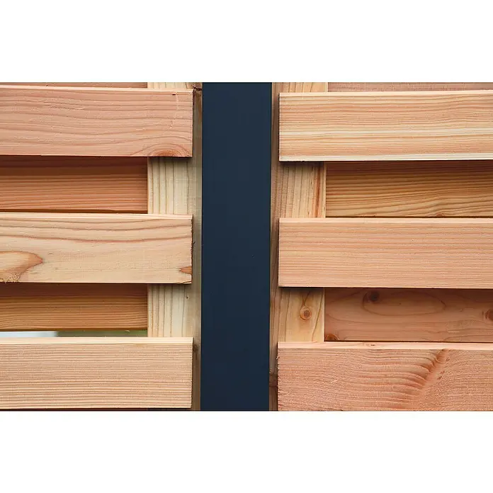 Joda Sichtschutzelement Kingston - B x H: 180 x 180 cm, Lärche, Natur - Detailaufnahme einer modernen Holzwand mit horizontalen Brettern und dunklen, vertikalen Akzenten.