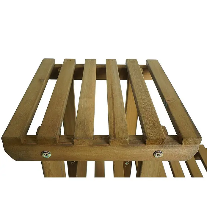 Berlinlodge Holzregal Pflanzregal - H x B x T: 95 x 105 x 25 cm, Anzahl Böden: 5 Stk., Einhängen, Braun - Nahaufnahme eines Holzpflanzenständers mit Lattenrost, der rustikalen Charme und Funktionalität für die Präsentation von Pflanzen vereint.