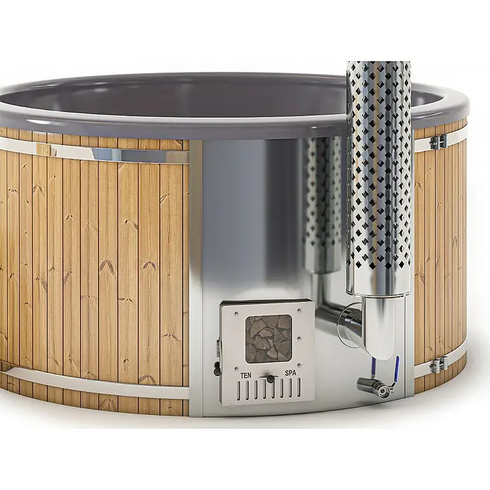 FinnTherm Hot Tub Stockholm - 200 cm, Nordische Holz, Naturbelassen - Nahaufnahme eines Holzofens für den Außenbereich. Ideal für entspannende Momente im Garten.