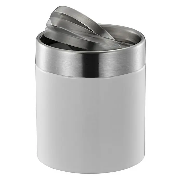 Proregal Schwingdeckeleimer Schön geformter Tischabfallbehälter mit Flachschwingdeckel - 1,5 l, Edelstahl, Edelstahl / Weiß - Weißer Abfallbehälter mit einem schwingenden Edelstahldeckel, der das Entleeren und die Reinigung einfach macht. Praktisch und stilvoll.