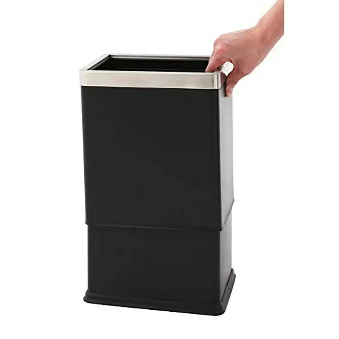 Proregal Papierkorb doppelwandig & eckig aus Edelstahl - 10 l, Edelstahl, Schwarz - Ein stilvoller schwarzer Papierkorb mit silbernem Rand, der durch eine Hand berührt wird, bietet eine elegante Lösung für die Abfallentsorgung.