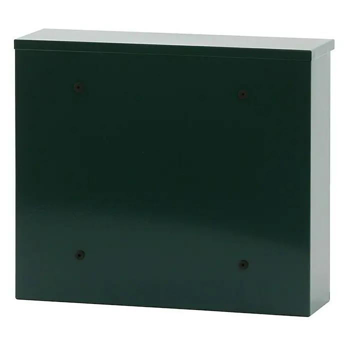 Proregal Wandbriefkasten Granadan aus Stahl mit Einwurfsklappe - Grün, Stahl - Nahaufnahme eines dunkelgrünen Briefkastens mit vier sichtbaren Befestigungspunkten, ideal für den Außenbereich.