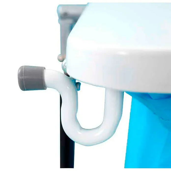 Proregal Müllsackständer mit Deckel und Fußpedal -  - Detailansicht eines zahnärztlichen Speibeckens mit Saugschlauch und blauer Abdeckung, Fokus auf Hygiene und Design im Behandlungsraum.
