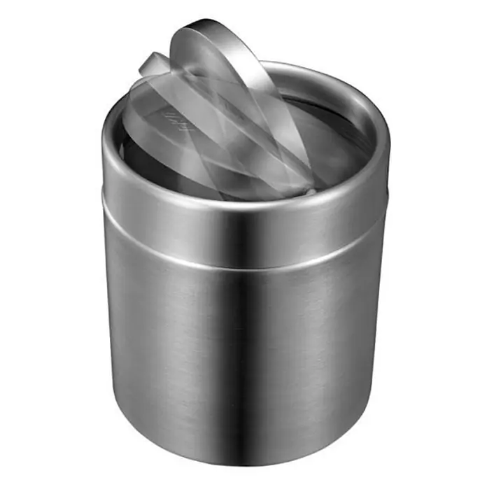 Proregal Schwingdeckeleimer Schön geformter Tischabfallbehälter mit Flachschwingdeckel - 1,5 l, Edelstahl, Edelstahl / Silber - Eine graustufige Aufnahme eines modernen Edelstahl-Abfalleimers mit schwingendem Deckelmechanismus, der Funktionalität und Stil vereint.