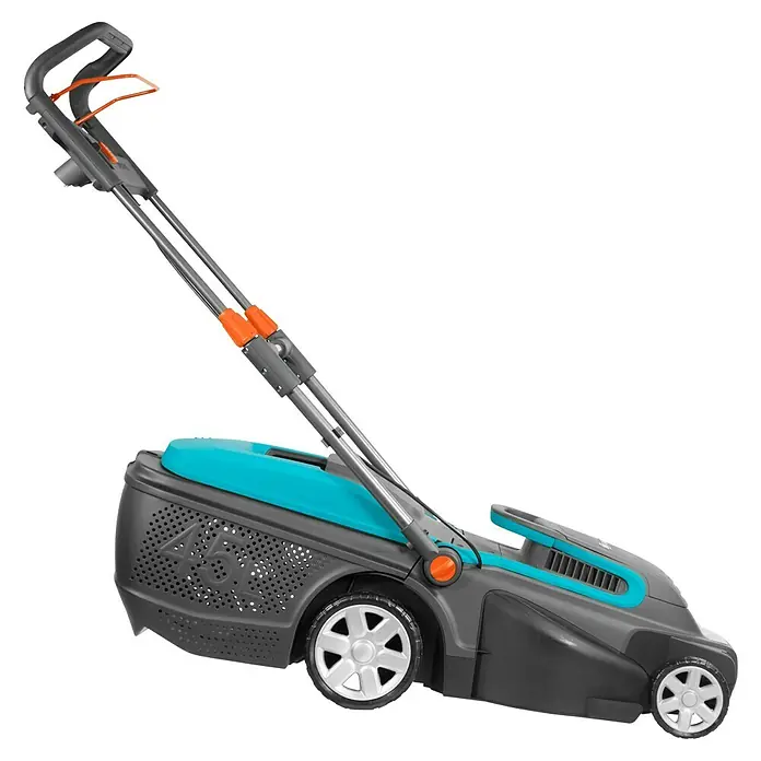 Gardena Elektro-Rasenmäher PowerMax 1800/42 - Leistung: 1.800 W, Schnittbreite: 42 cm - Der Gardena Akku-Rasenmäher mit Fangkorb, ideal für mittelgroße Gärten. Er bietet kabellose Freiheit und präzise Schnittergebnisse.