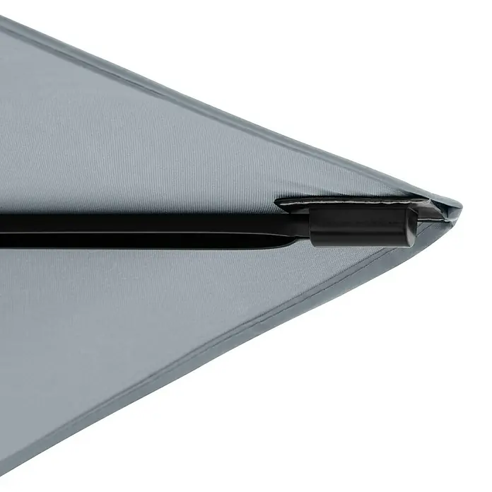 Doppler Balkonschirm myZone - Hellgrau, Bespannungsmaß (L x B): 125 x 190 cm - Detailansicht eines grauen Sonnenschirms mit schwarzer Strebe. Die Konstruktion zeigt hochwertige Verarbeitung und modernes Design.