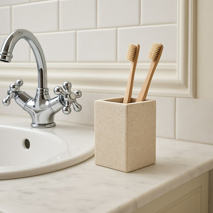 Bath Stage B-Kind Vaso (Poliresina, Arena)