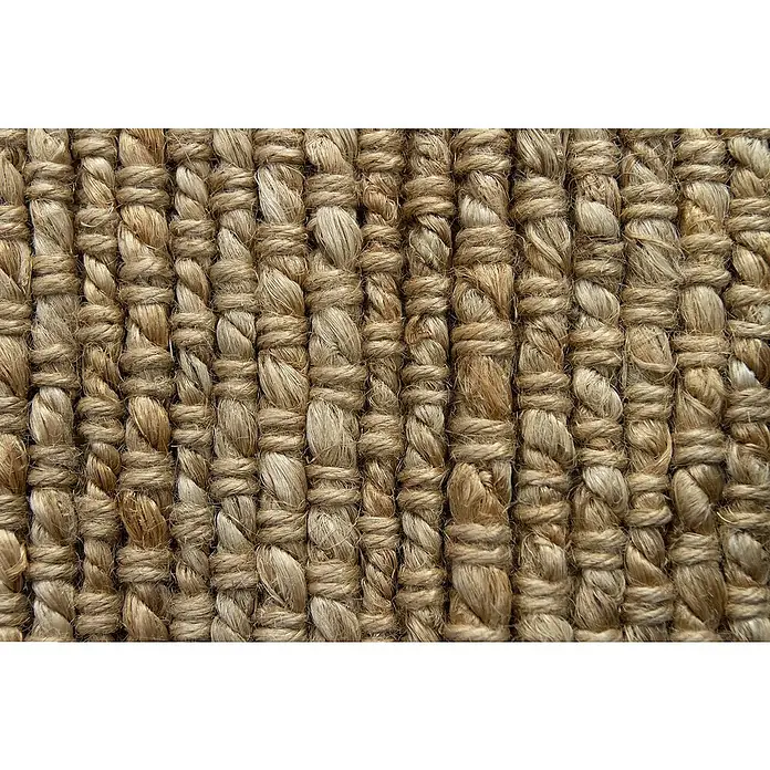 Alfombra de yute Málaga - Natural, 350 x 250 cm, 100% yute - Primer plano de una alfombra de sisal que destaca la textura y el tejido del material de fibra natural. Una opción de suelo duradera y ecológica.