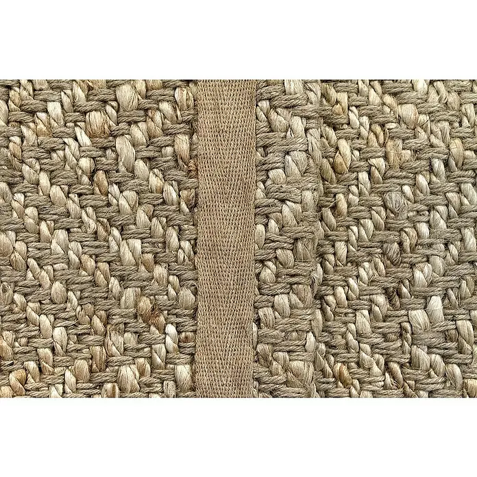 Alfombra de yute Alcázar - Natural, 250 x 250 cm, 100% yute - Primer plano de una alfombra de sisal con una ancha franja tejida en el centro, resaltando su textura y material natural.