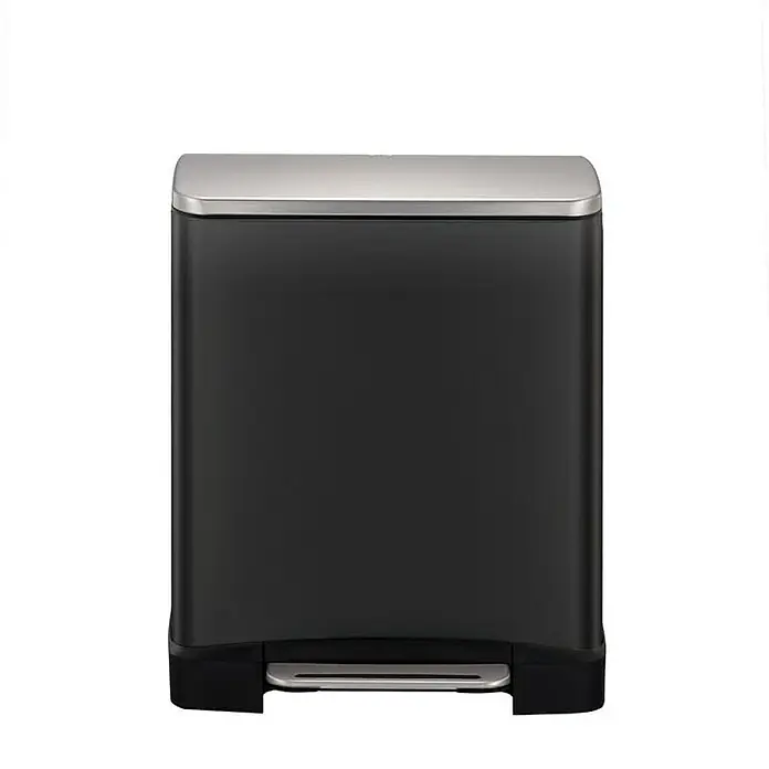 Proregal Treteimer Stilvoller rechteckiger Treteimer mit extra breitem Pedal - 19 l, Edelstahl, Schwarz, Deckel Edelstahl - Ein moderner, rechteckiger, schwarzer Treteimer mit einem Deckel aus gebürstetem Edelstahl für eine stilvolle Abfallentsorgung.