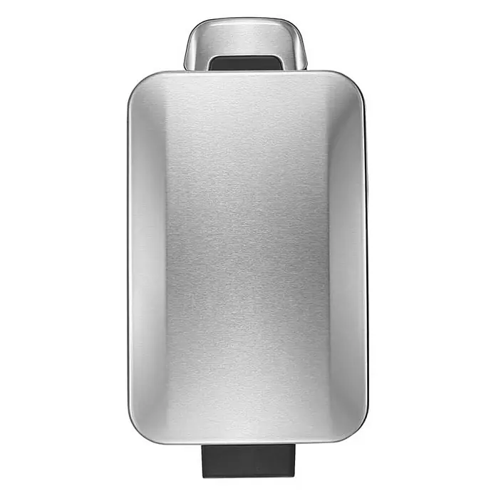 Proregal Treteimer Rechteckiger Treteimer aus gebürstetem Edelstahl - 8 l, Edelstahl, Silber - Ein rechteckiger, silberfarbener Toaster mit abgerundeten Kanten und einem schwarzen Sockel für eine moderne Küche.