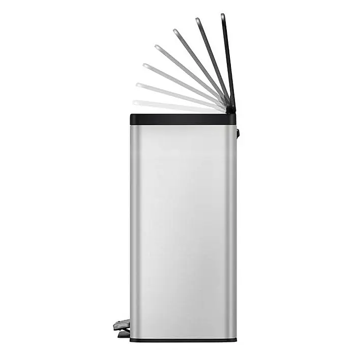 Proregal Treteimer - 30 l, Edelstahl, Silber - Silberner, rechteckiger Treteimer mit schwenkbarem Deckel, ideal für Küche oder Bad, bietet hygienische Abfallentsorgung mit Stil.