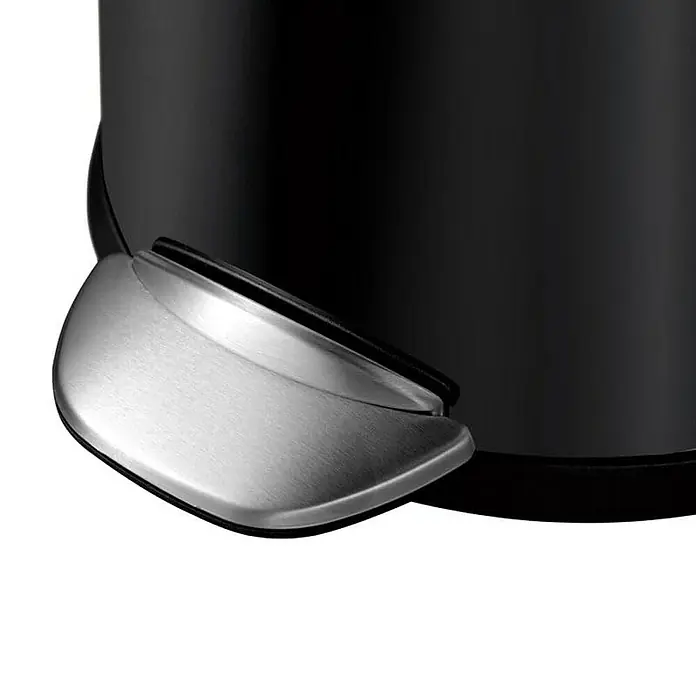 Proregal Treteimer Retro Treteimer mit markanten Griffen und Kugelkappe - 30 l, Kunststoff, Schwarz - Nahaufnahme eines schwarzen Tretabfalleimers mit silbernem Pedal, das elegantes und modernes Design hervorhebt.