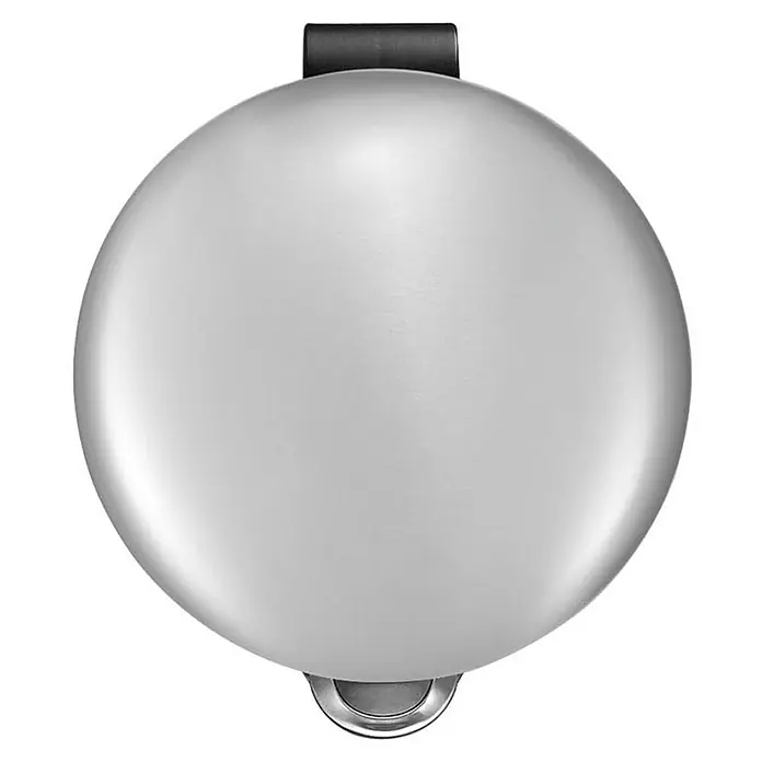 Proregal Treteimer - 30 l, Edelstahl, Silber - Nahaufnahme eines eleganten, runden, silbernen Küchengeräts mit schwarzen Akzenten, ideal für moderne Küchen.
