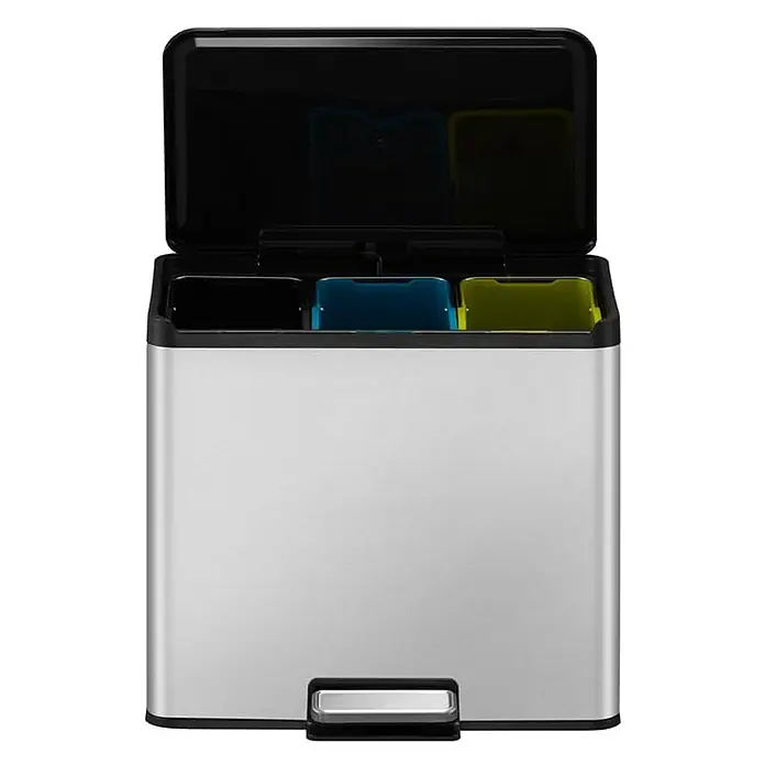Proregal Treteimer - 27 l, Edelstahl, Silber - Bild einer offenen, silberfarbenen Mülleimer mit drei Fächern. Perfekt für Mülltrennung und eine saubere Küche.