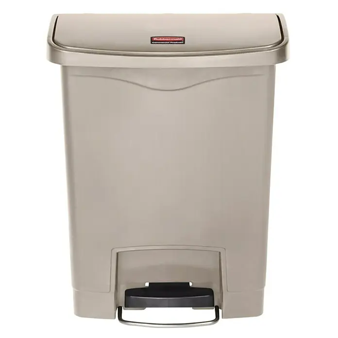 Proregal Treteimer Rubbermaid Slim Jim Step On Container Front Step Pedal-Abfalleimer - 30 l, Kunststoff, Beige - Ein beiger Rubbermaid-Treteimer mit einem schwarzen Pedal und einem Deckel. Der Eimer ist ideal für den Einsatz in Küche oder Bad.