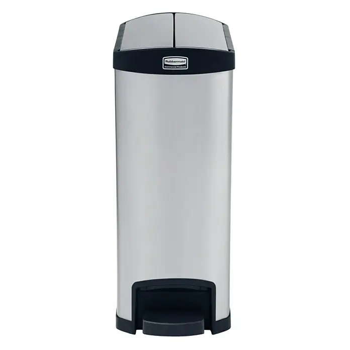 Proregal Treteimer Rubbermaid Slim Jim Step On Container End Step Pedal-Abfalleimer - 50 l, Kunststoff, Silber mit schwarzem Akzentstreifen - Ein silberner Rubbermaid-Treteimer mit schwarzem Deckel und Fußpedal für hygienische Abfallentsorgung.