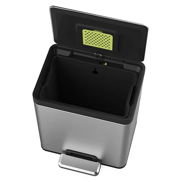 Proregal Treteimer - 45 l, Edelstahl, Silber - Ein silberfarbener, rechteckiger Treteimer mit offenem Deckel, der Einblick in den schwarzen Inneneimer und einen grünen Filter ermöglicht.