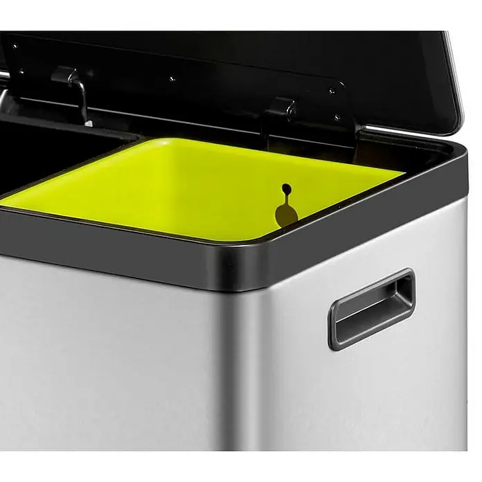 Proregal Treteimer - 60 l, Edelstahl, Silber - Detailaufnahme eines Mülleimers mit offenem Deckel und gelbem Einsatz, ideal für die Mülltrennung.