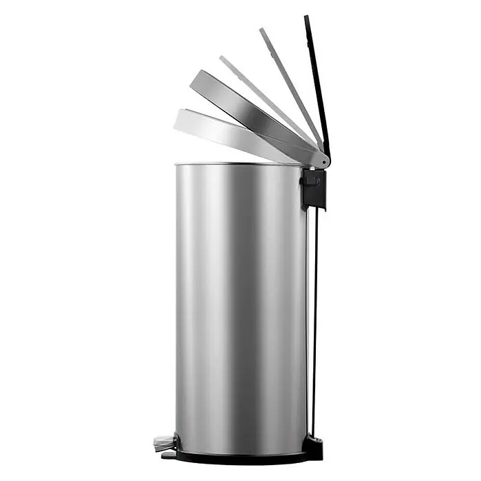 Proregal Treteimer Treteimer aus mattem Edelstahl - 35 l, Edelstahl, Silber - Ein silberner Treteimer mit schwingendem Deckel wird dargestellt, ideal für Küche oder Bad. Der Abfallbehälter ist robust und einfach zu bedienen.