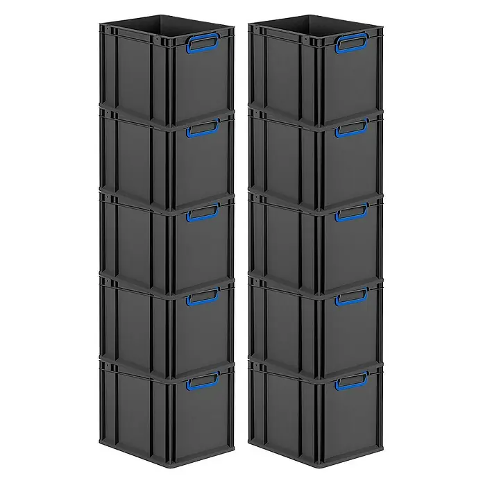 Proregal Euroboxen-Set 10x Eurobox NextGen Color - L x B x H: 40 x 30 x 32 cm, Kunststoff, Schwarz, Blau, 10 Stk. - Zwei Stapel grauer Kunststoffboxen mit blauen Griffen, die übereinander gestapelt sind. Sie sind leer und sauber.