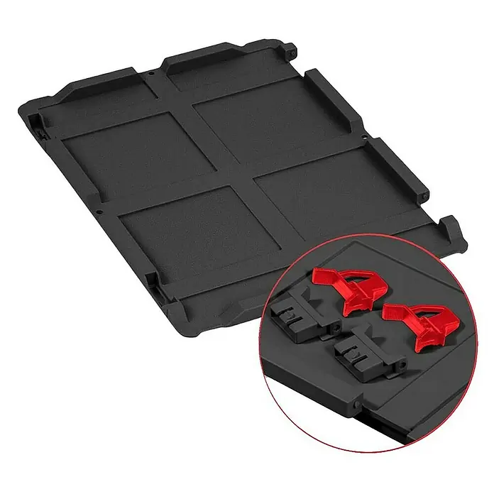 Proregal Euroboxen-Set 4x Eurobox NextGen Color mit Scharnierdeckel und Verschlüssen - Kunststoff, Schwarz, Rot, 4 Stk. - Schwarze Gepäckraumwanne mit vier Fächern und roten Befestigungsclips für den sicheren Transport im Auto.