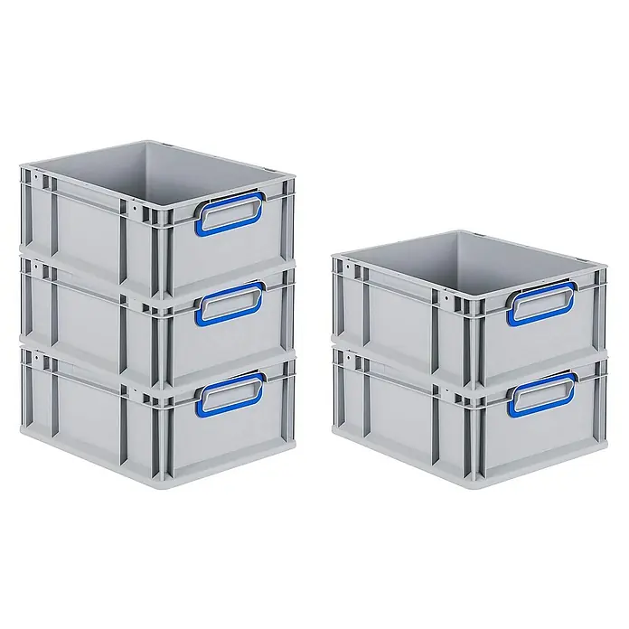 Proregal Euroboxen-Set 5x Eurobox NextGen Color - L x B x H: 40 x 30 x 17 cm, Kunststoff, Grau, Blau, 5 Stk. - Das Bild zeigt graue Lagerboxen mit blauen Griffen, gestapelt und bereit für Organisation und Aufbewahrung in Lager und Werkstatt.