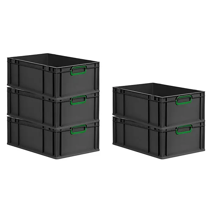 Proregal Euroboxen-Set 4x Eurobox NextGen Color - Kunststoff, Schwarz, Grün, 4 Stk. - Das Bild zeigt eine Nahaufnahme von grauen Lagerbehältern mit grünen Griffen, die gestapelt und zur Organisation und Lagerung bereit sind.