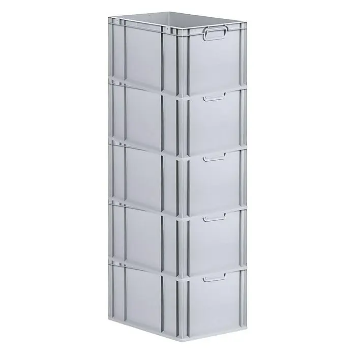 Proregal Euroboxen-Set 5x Eurobox NextGen Economy mit Scharnierdeckel und schwarzen Verschlüssen - L x B x H: 60 x 40 x 32 cm, Kunststoff, Grau, 5 Stk. - Stapel von fünf grauen Kunststoffbehältern mit Griffmulden, ideal für Lagerung und Transport von Gütern im industriellen Umfeld.
