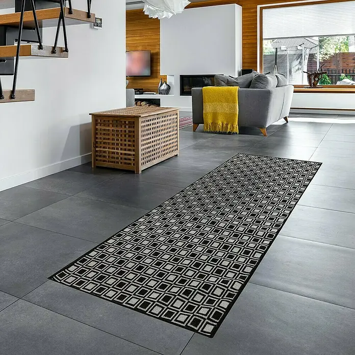 Teppichläufer Naas - Schwarz/Grau, 500 x 80 cm, 100 % Polyamid - Moderner Teppich mit geometrischem Rautenmuster in Schwarz und Beige für ein stilvolles Wohnambiente.