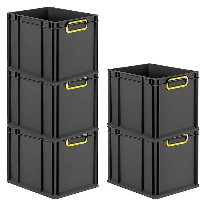 Proregal Euroboxen-Set 5x Eurobox NextGen Color - Kunststoff, Schwarz, Gelb, 5 Stk. - Ein Stapel dunkler Kunststoffbehälter mit gelben Griffen, ideal zur Aufbewahrung und Organisation von Gegenständen im Haushalt oder im Büro.